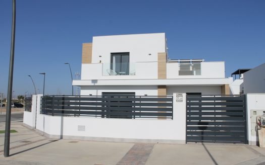 Maisons mitoyennes 2 CHB/2 SDB (75,54 m2) avec solarium (56 m2) et piscine privée