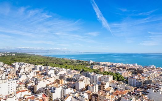 Appartement 3 CHB / 2 SDB à 650 m de la plage