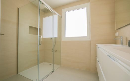 Villa de luxe entièrement meublée à Finestrat – disponible immédiatement