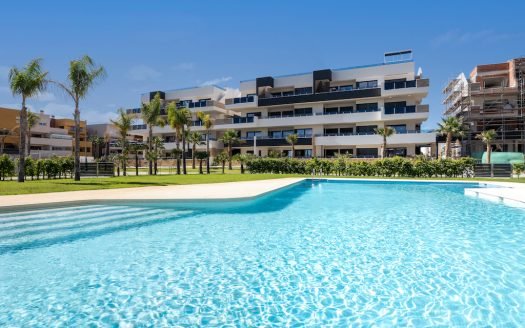 Appartement de luxe 2 CHB / 2 SDB complètement meublé avec terrasse privée, piscine, gym et sauna communautaire à Playa Flamenca (Orihuela Costa)