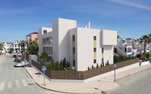 Appartement rez-de-chaussée avec terrasse (8,41 m2)