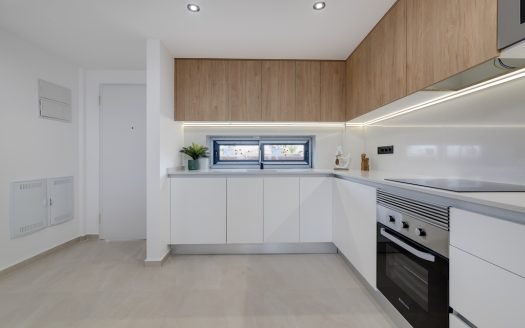 Appartements 3 CHB / 2 SDB avec terrasse privée, piscine communautaire et garage en sous-sol à San Javier – Los Alcazares